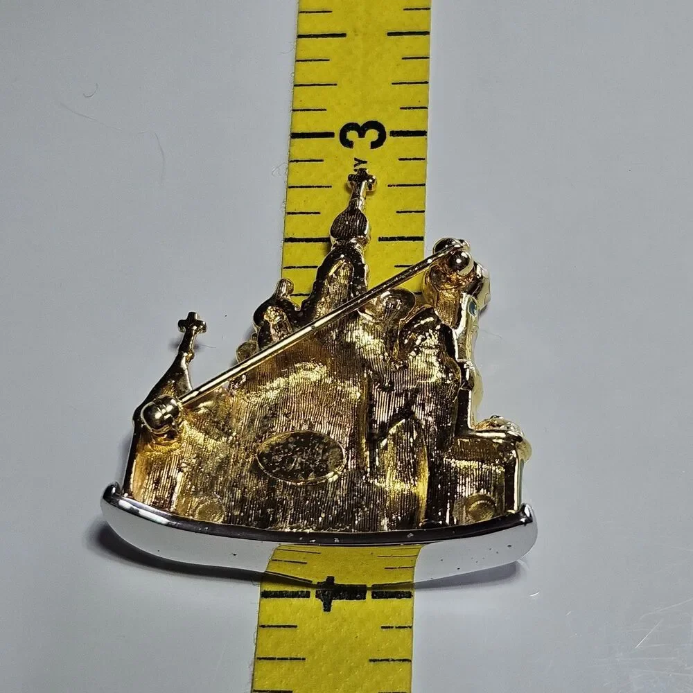 Vintage Joan Rivers Gold Tone Brooch Russian Cathedral Church Dome Enamel